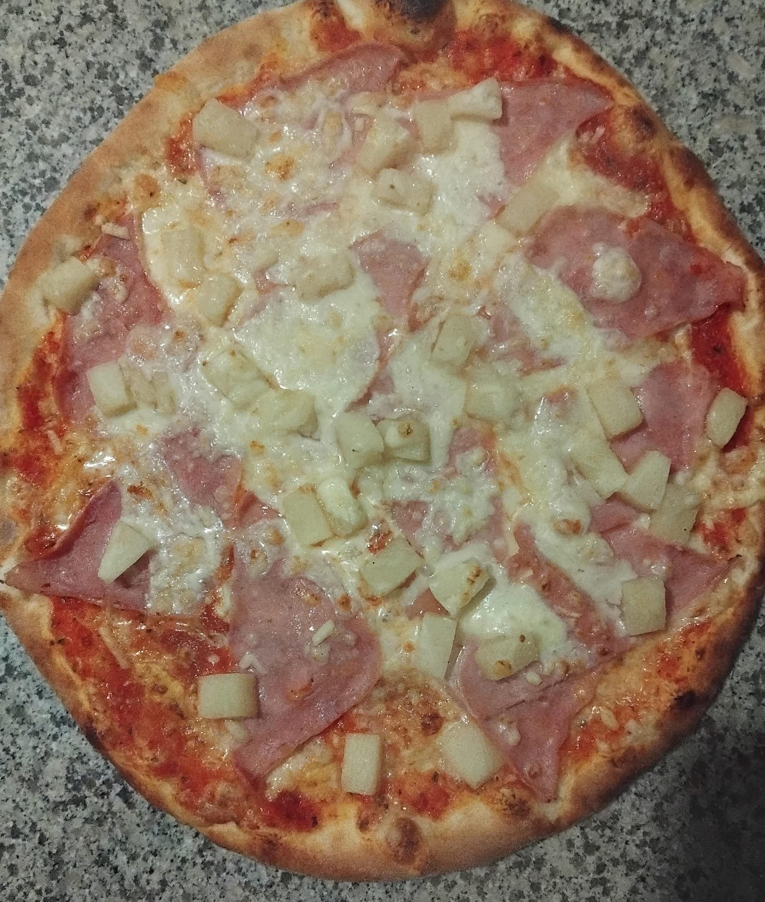 Pizza Hawaii